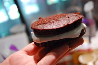 Old Fashioned Whoopie Pies