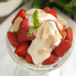 Strawberries with Cinnamon Cream