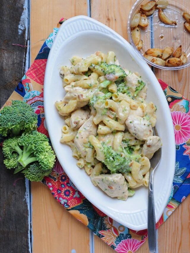 Easy Roasted Garlic Chicken And Broccoli Pasta Recipe Two Lucky Spoons