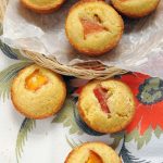 Little Peach Picnic Cakes perfect for Summer