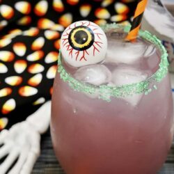 Easy Witches Brew Cocktail – Best Vodka Halloween Drinks Recipe